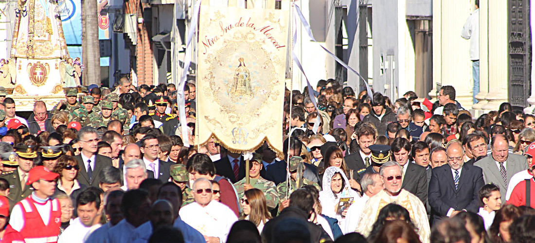 Procesion_y_misa_virgen_de_la_merced_8