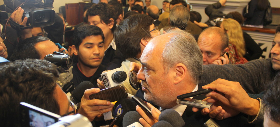 Colombi_entrega_de_diplomas